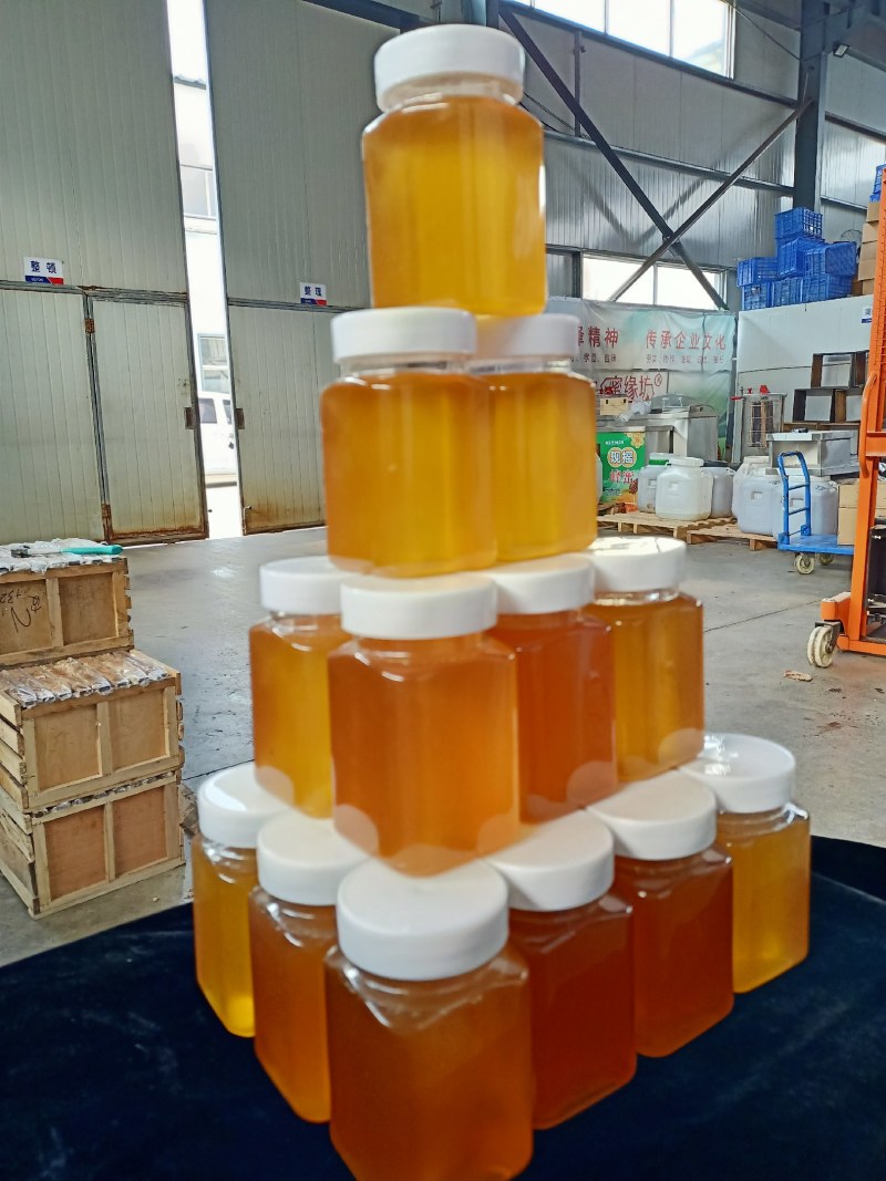 山东苹果蜂蜜大量批发食品药品辅助原料，蜂场批发欢迎咨询