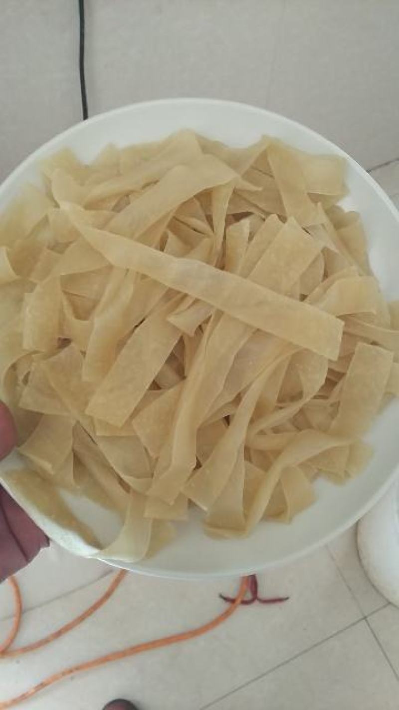 红油面皮擀面皮凉皮干面皮泡面方便面免煮厂家批发