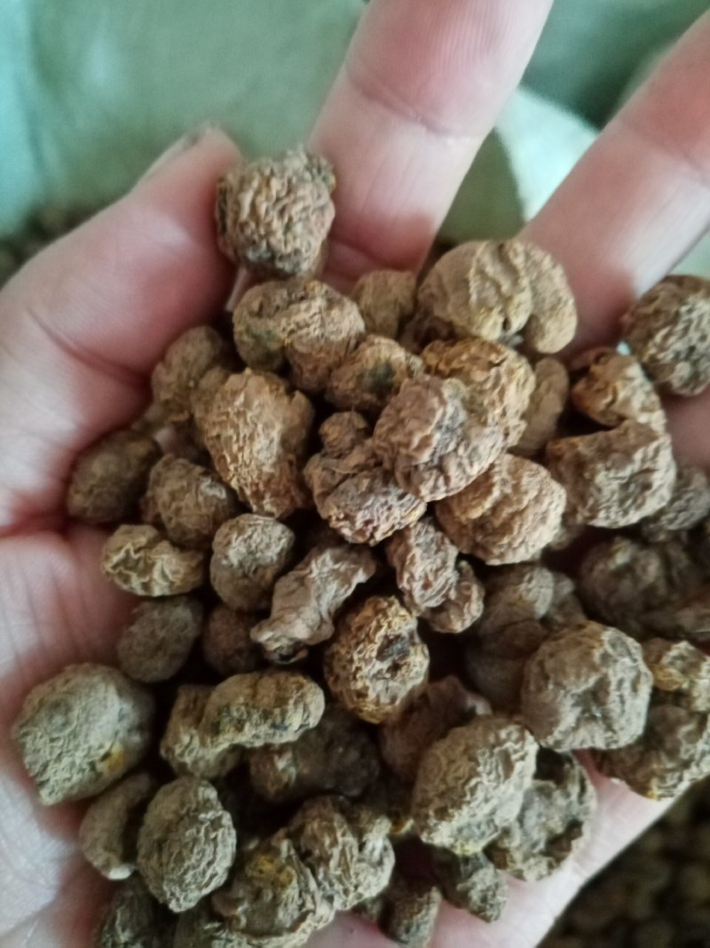 汉中特产干元胡，无硫，自然晾晒，干度好，无霉烂，欢迎选购