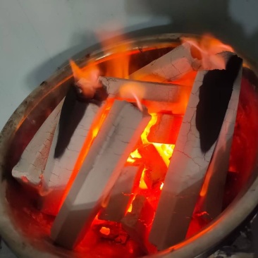 机制木炭