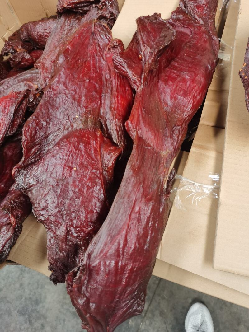 跑江湖地摊展会热卖牛肉味大块肉酱香肉麻辣大块肉五香大块肉
