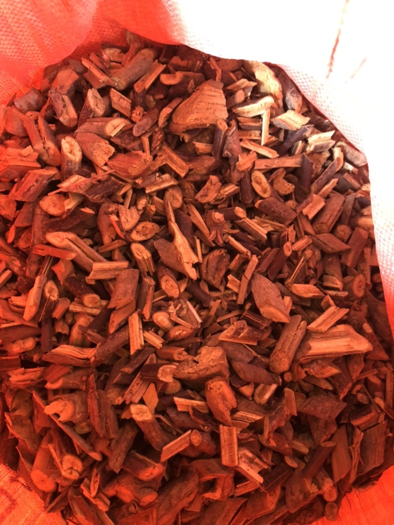 贵州钩藤，钩藤树杆地方话叫大棒需要大量的老板可以联系。