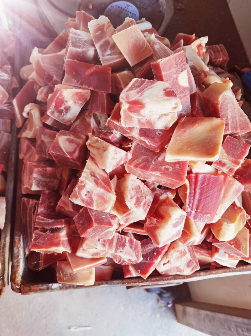 内蒙古羊肉带皮羊肉质量好价格实惠欢迎采购