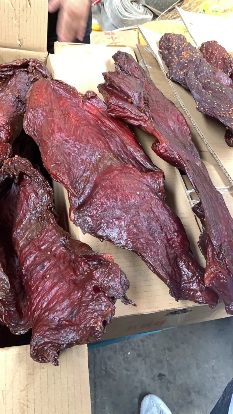 地摊江湖展会热销，麻辣大块肉五香大块肉好质量，酱牛肉
