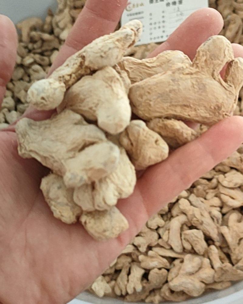 干姜个，干姜片，干姜粉，保证质量，来电有优惠，欢迎订购