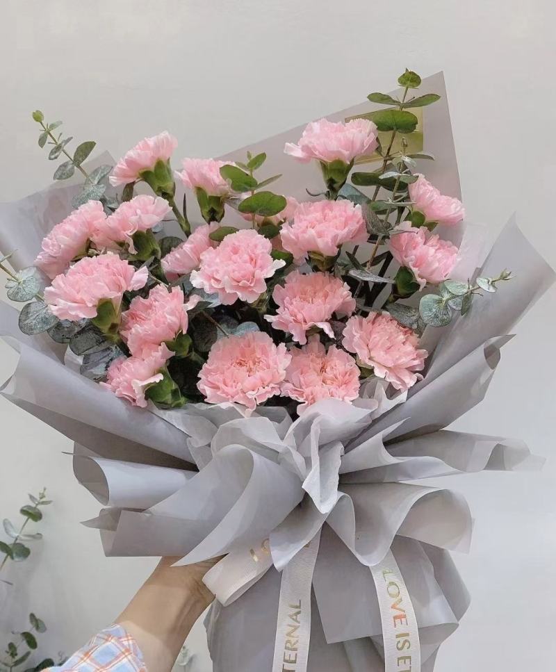 康乃馨花束礼盒送母亲送老师38节礼品款鲜花花束中秋节鲜花
