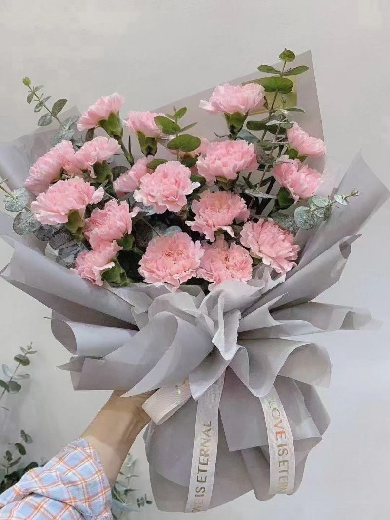 康乃馨花束礼盒送母亲送老师38节礼品款鲜花花束中秋节鲜花