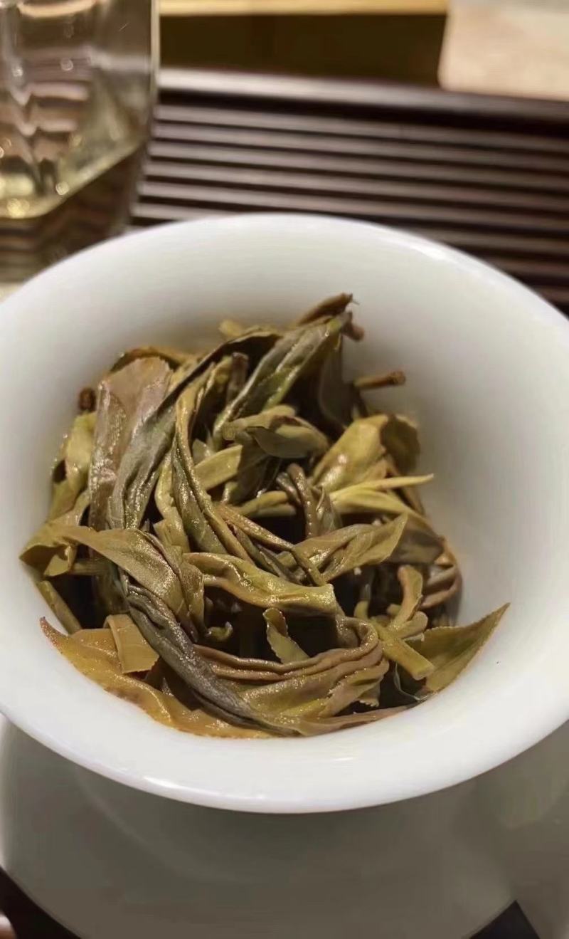 2021年易武麻黑普洱生茶