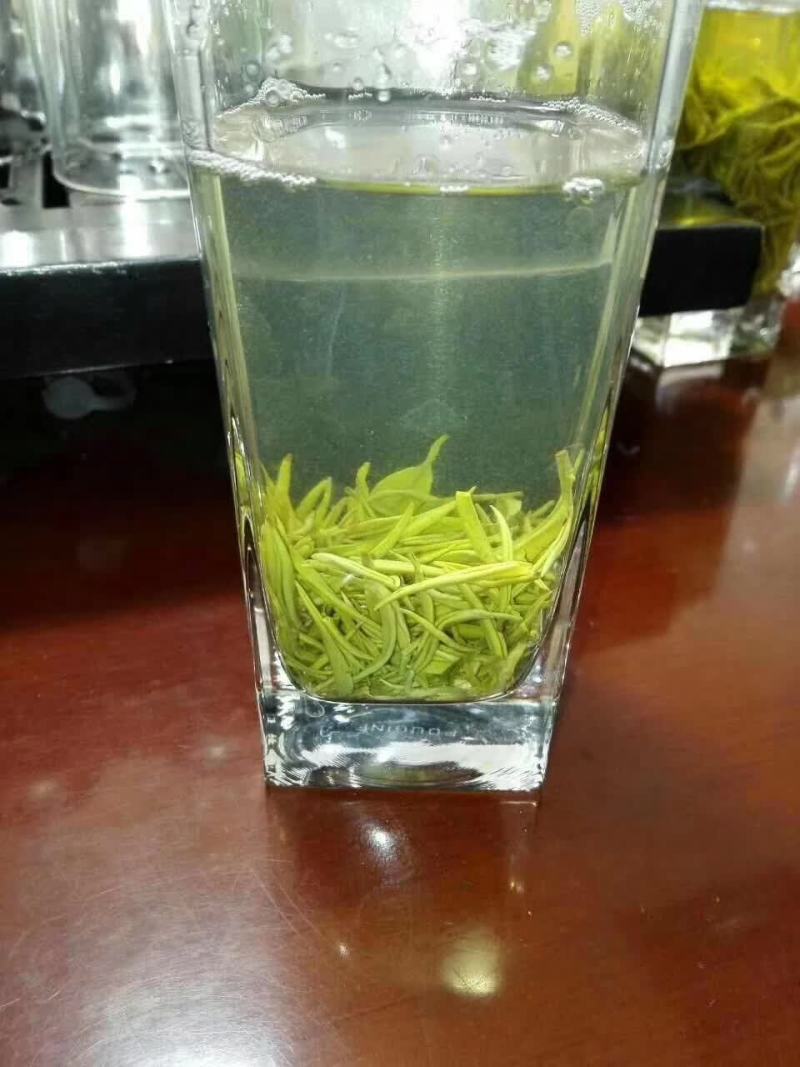 直销高山绿茶，两百多亩高山茶园对外承包或合作开发！