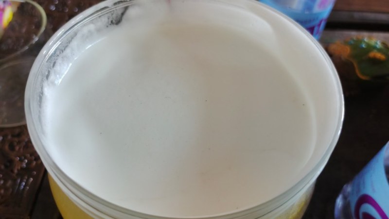 高浓度精品洋槐蜜槐花蜜自有蜂场直供桶装批发