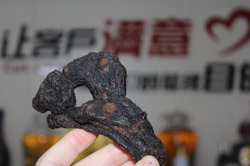 野生九蒸九晒黄精无添加非常香甜可泡酒煲汤直接吃