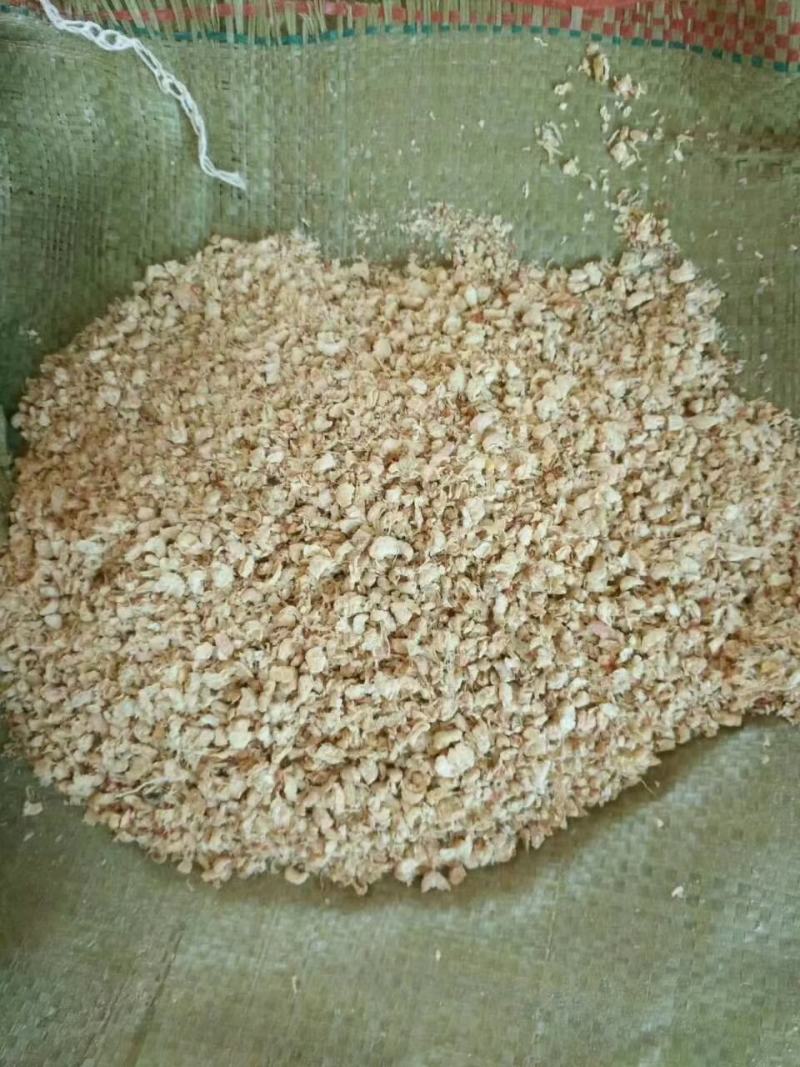 新疆库车沙雅生物质颗粒，燃烧颗粒，碳化秸秆