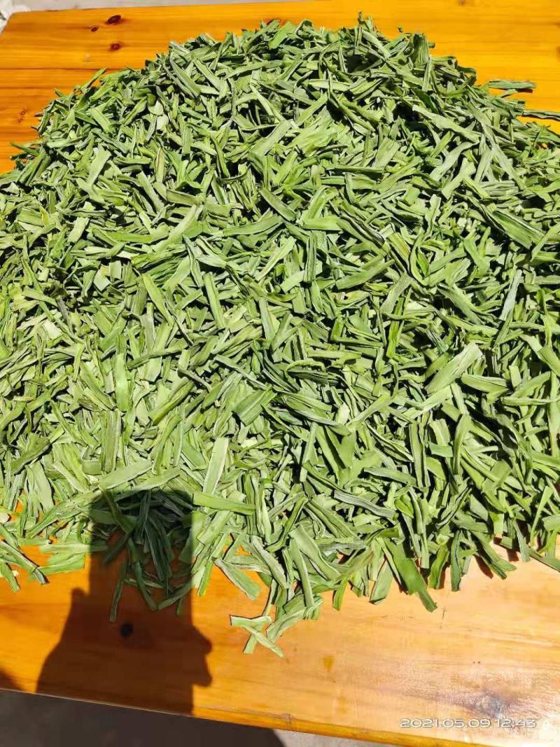 云南贡菜干净无杂提供纸箱袋子打捆定制切段