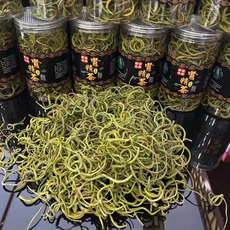 热卖中肾精茶，又称排石茶，男女皆可饮，开水冲服，每天一次