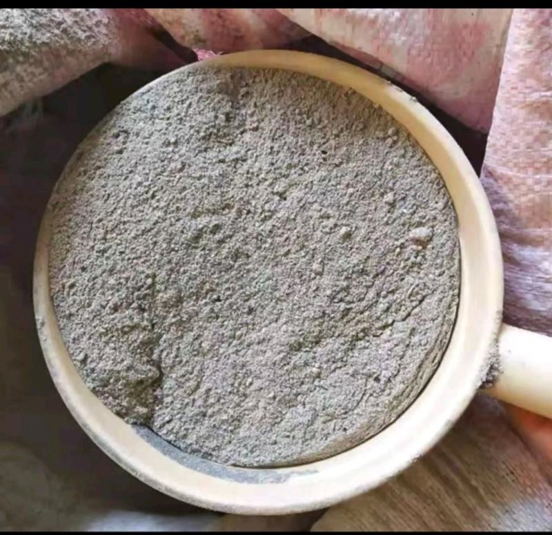 高钾型草木灰，蔬菜果树都可以用