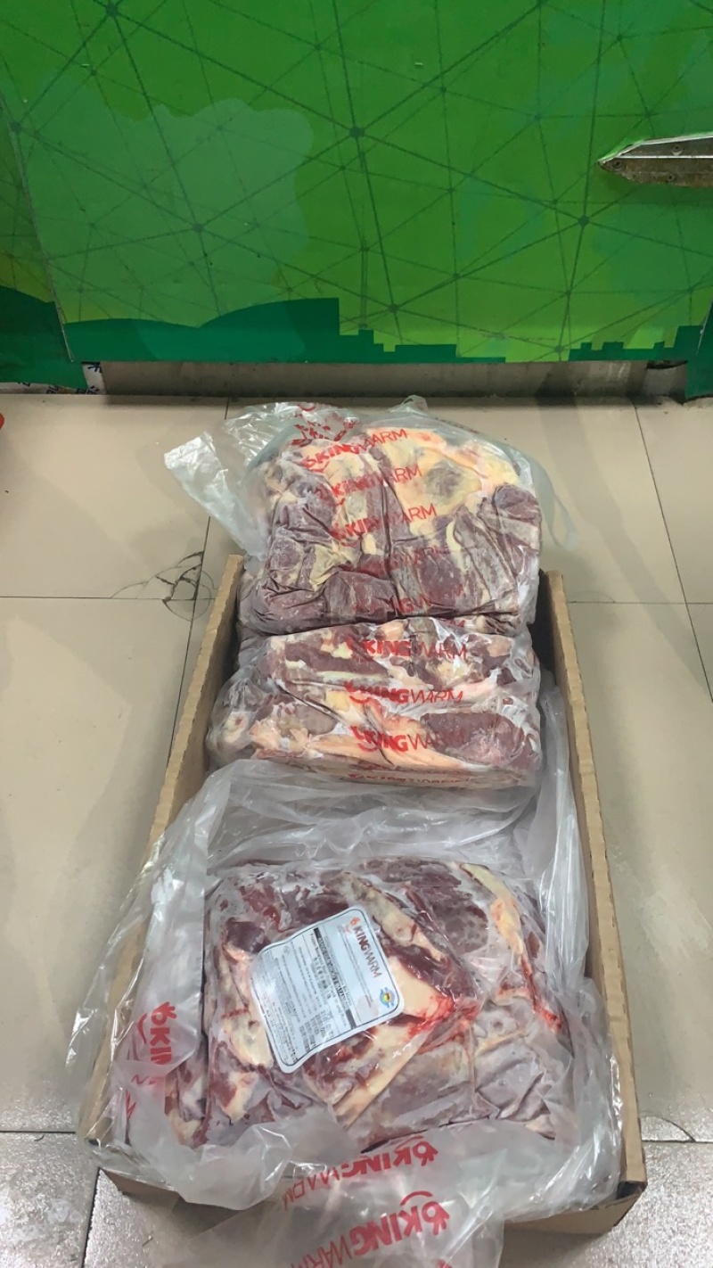 瘦牛腩黄牛肉阿根廷2550秦沃版胸腩连体