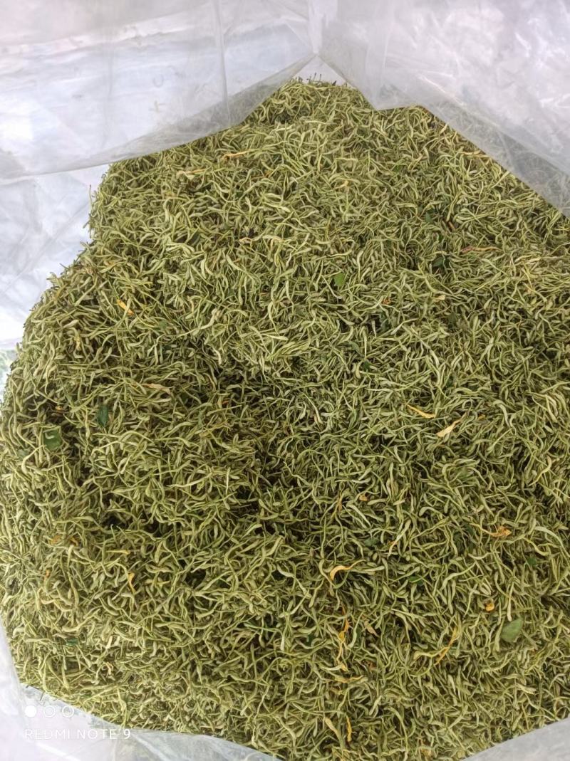 草药大公鸡，1年生长期散养，喂食金银花，三七，海药本草