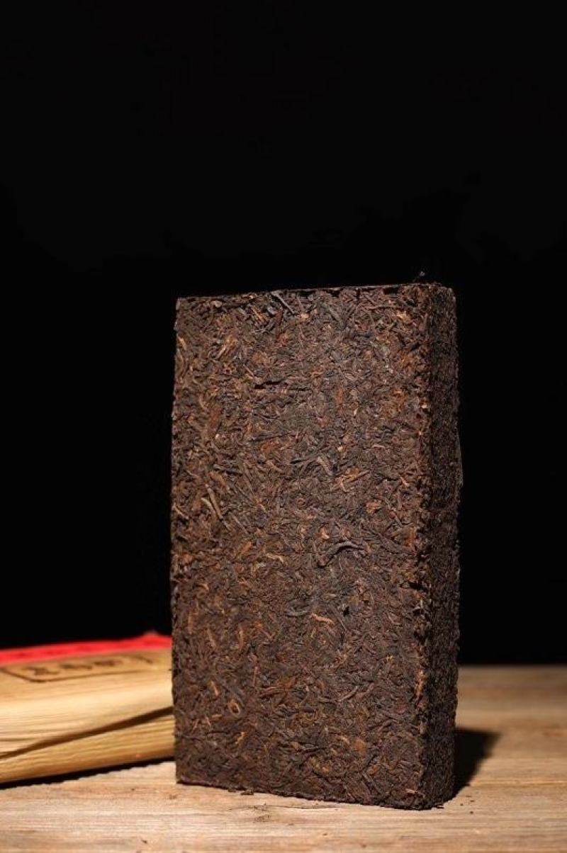【中茶蓝印2006年冰岛王】普洱茶生茶饼古树纯料冰岛产区
