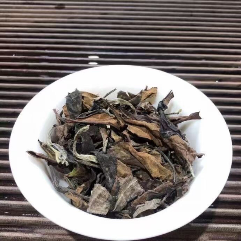 2014年老寿眉特级福鼎白茶散装高山日嗮老白茶