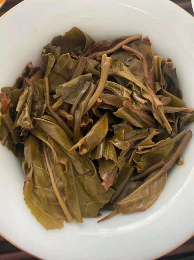 云南古树普洱茶冰岛玉润8克小饼2020年勐傣普洱优惠多