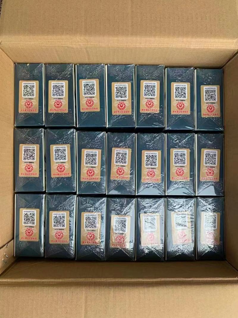 云南古树普洱茶冰岛玉润8克小饼2020年勐傣普洱优惠多
