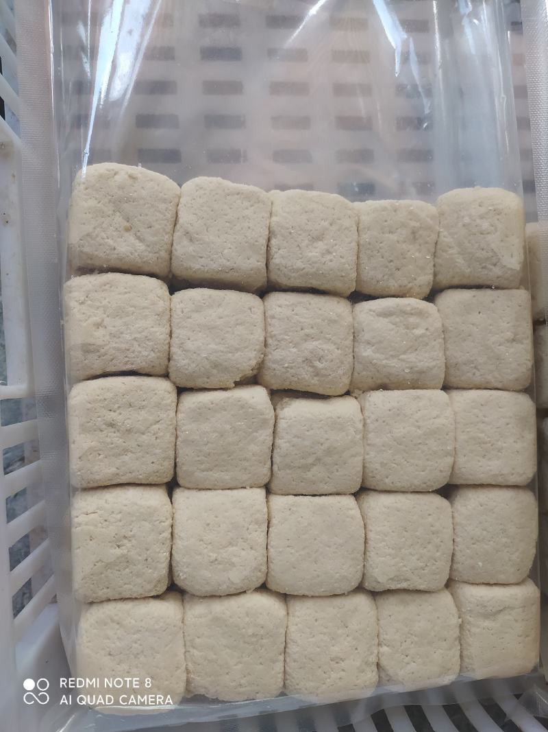 云南建水老磨西门豆腐，纯手工包制世代传承