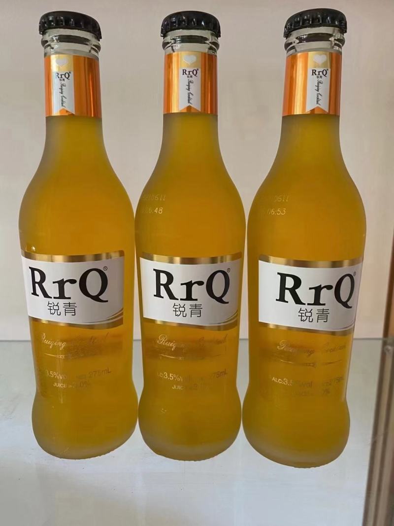 鸡尾酒各种口味，需要的联系我，厂家直销价格美丽