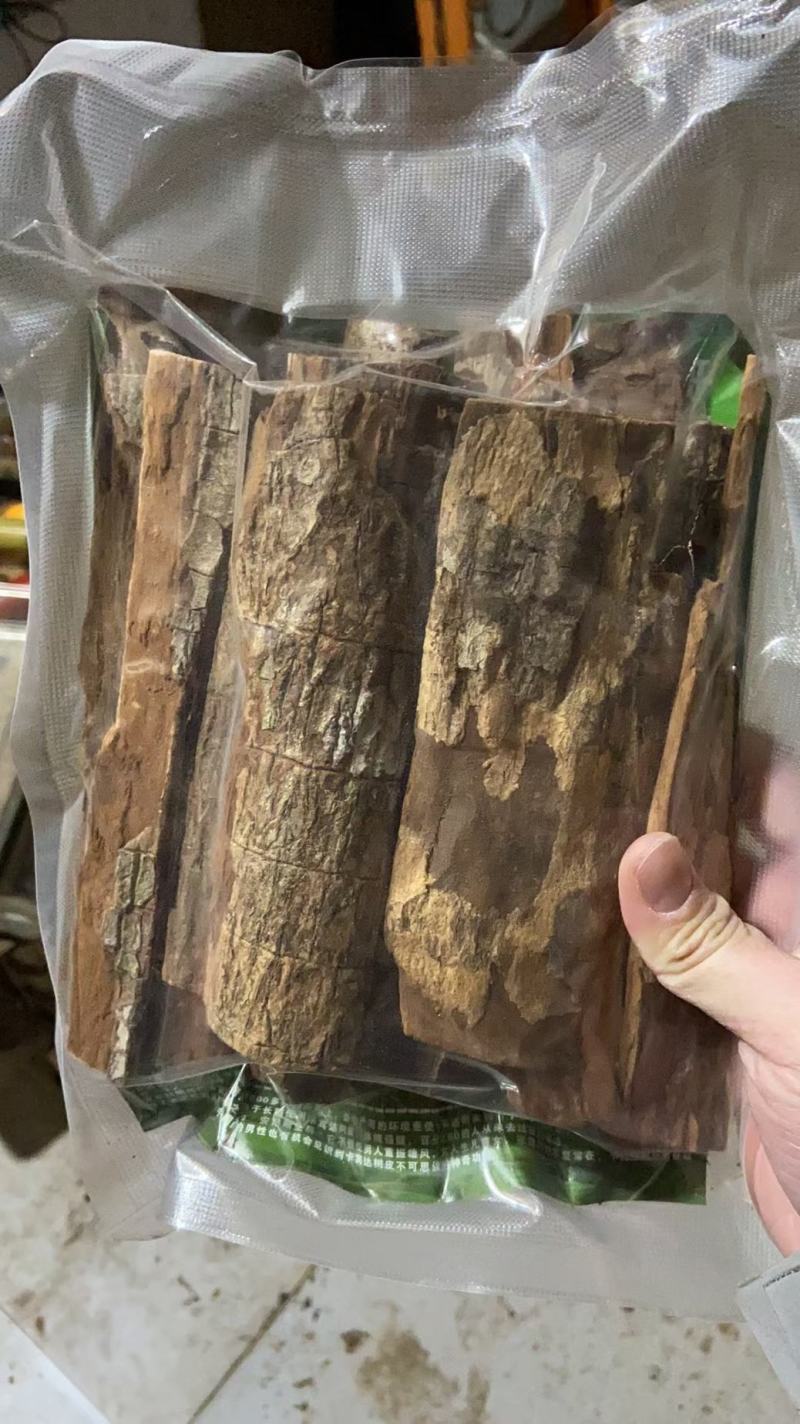 卡宾达树皮厚的薄的都有量大欢迎选购！