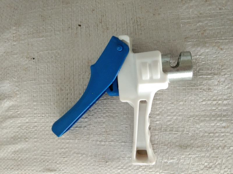 滴灌带配件旁通旁通阀打孔器微喷带配件规格齐全