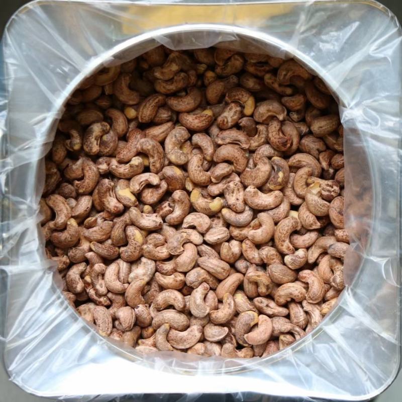 一德路小号炭烧腰果盐焗腰果休闲零食一件代发批发