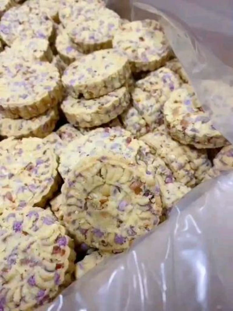 拿样板栗米饼芝麻花生米饼杏仁米饼紫薯杂粮米饼