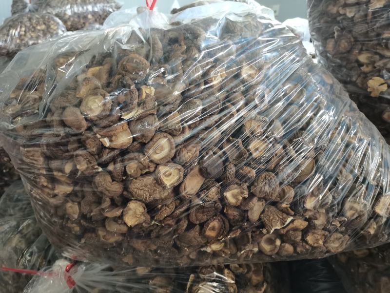 大量批发香菇，有需要的老板请下单