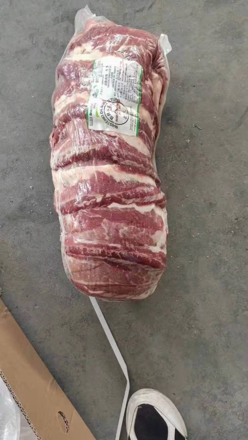 牛腩，新鲜冷冻，食材好味道自然好！瘦度高，颜色好！