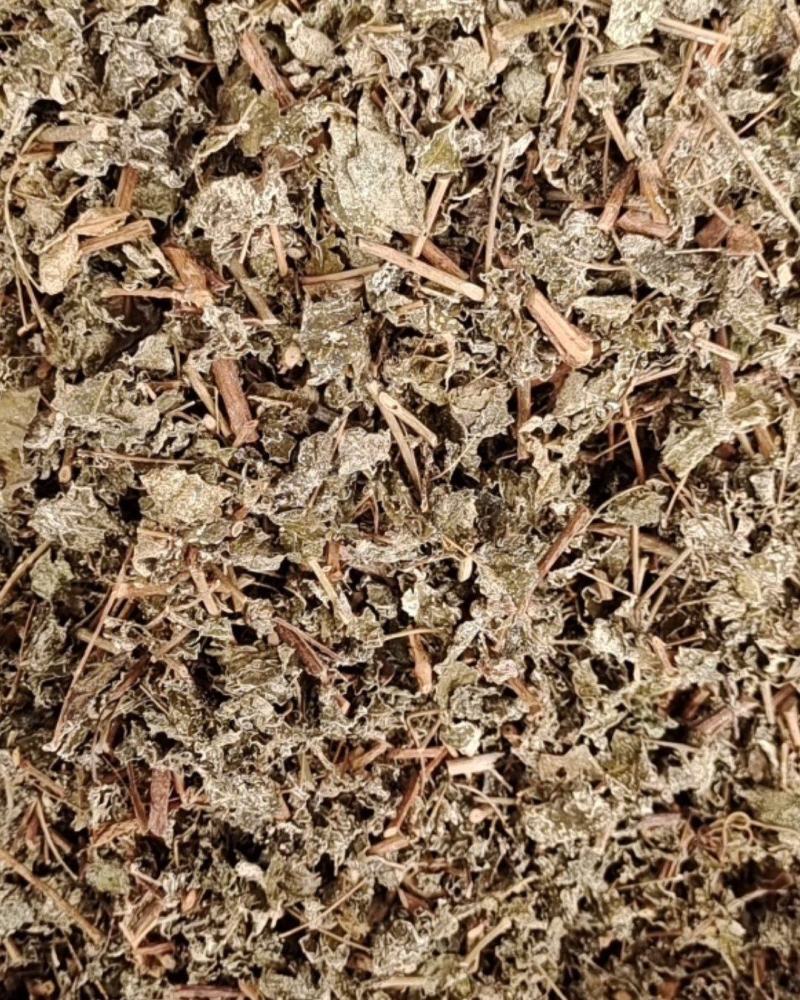 藤茶，溪黄茶，莓茶、端午茶、藤婆茶（又称山甜茶、龙须茶