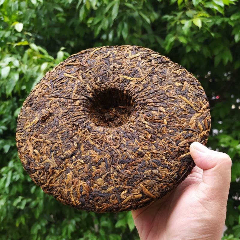 高货古树普洱熟茶357g饼2015年茶王普洱熟茶