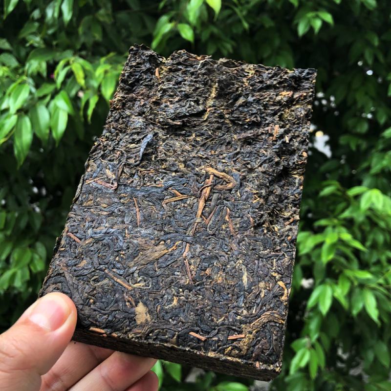 2009年易武高杆老茶砖生茶砖茶500g每砖