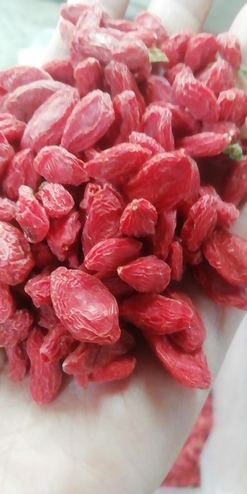 新疆原生态红枸杞，一级，颗粒饱满，肉紧实，味道甜，