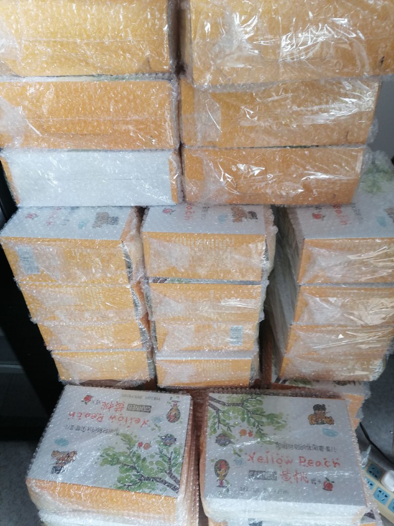 黄桃罐头