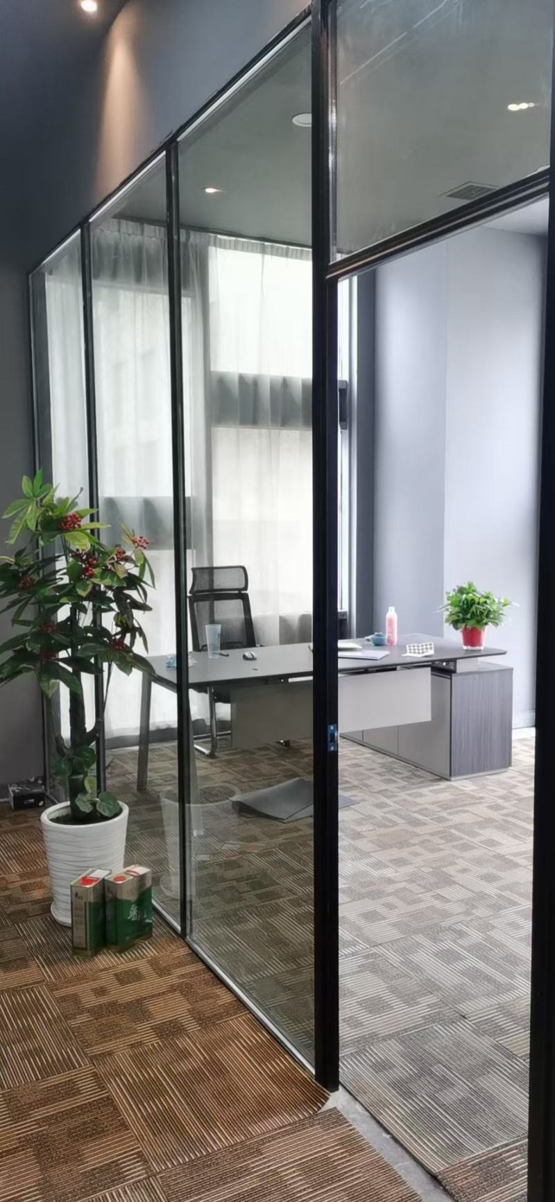 轻钢型美观别墅可做室内1/2层
