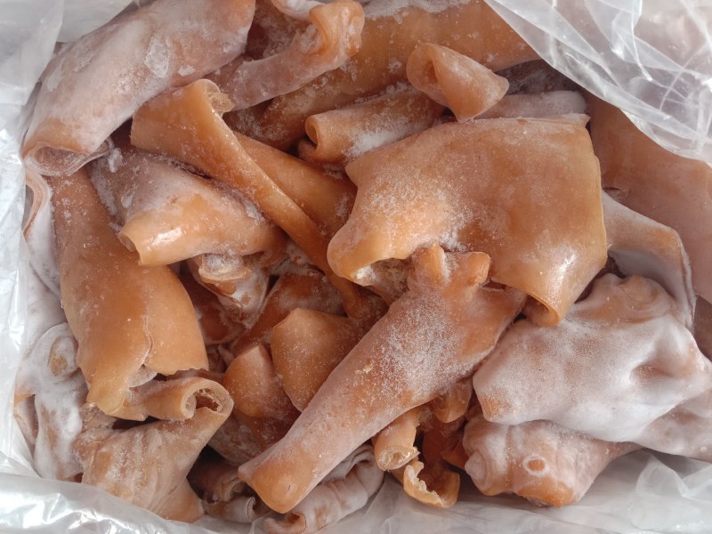 牛头皮，自家煮货，批发零售，可正，可切丝，大量现货。