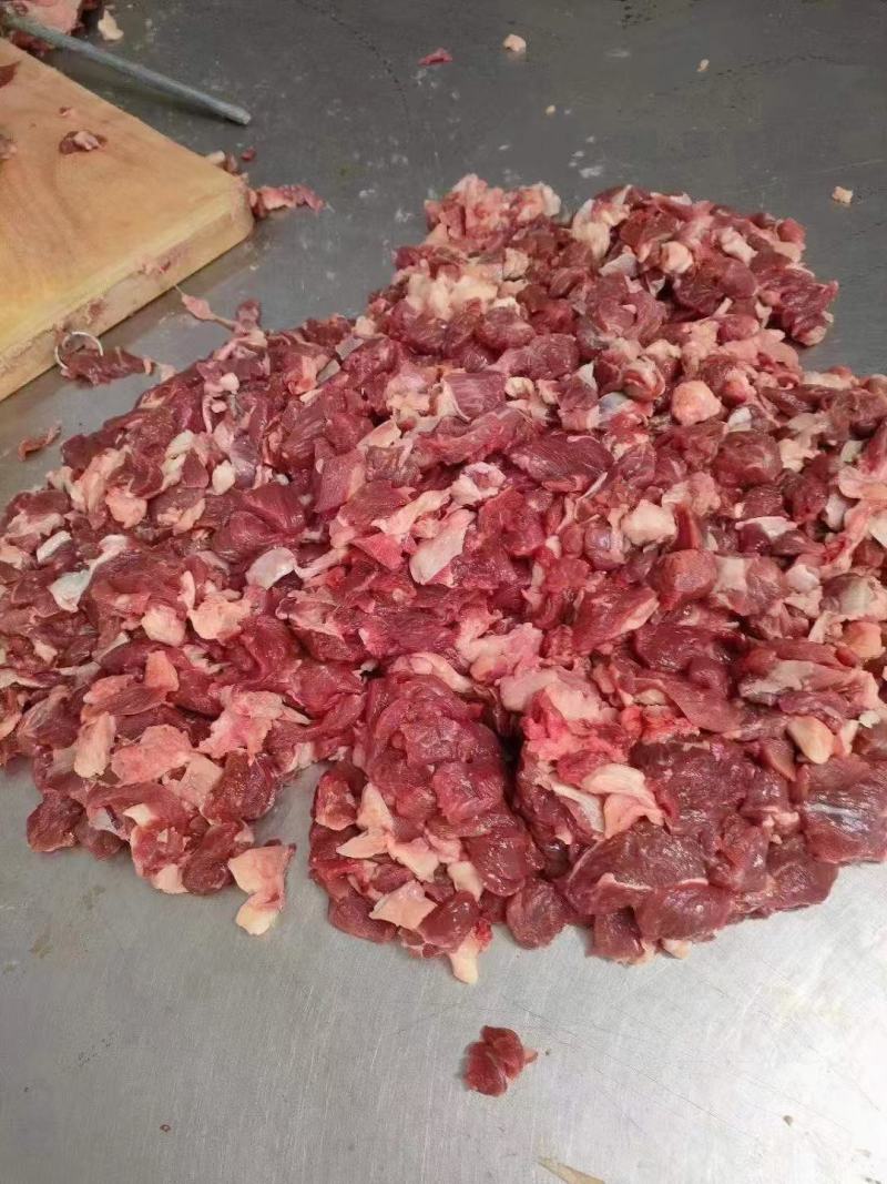 肚包肉热卖中.一斤4个左右.质量好价格低.可长期供应