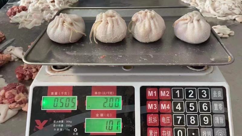肚包肉热卖中.一斤4个左右.质量好价格低.可长期供应