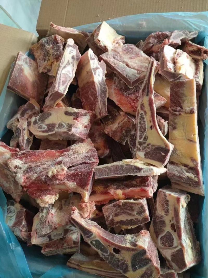 牛胸骨，厂家一手货源，肥瘦相间，价格不贵，