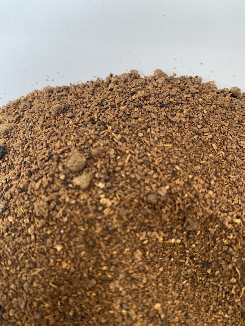 厂家直销优质棕榈粕，牛羊猪饲料保质保量。