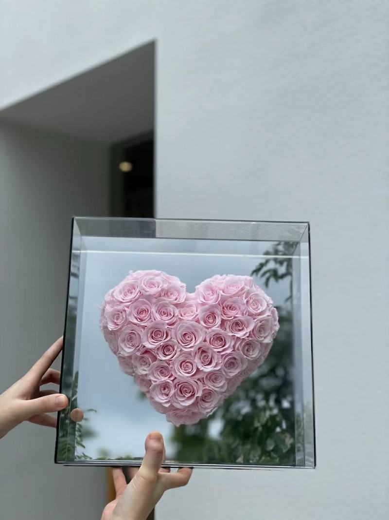 52朵永生花镜面心花盒包邮永生花成品批发七夕情人节礼物