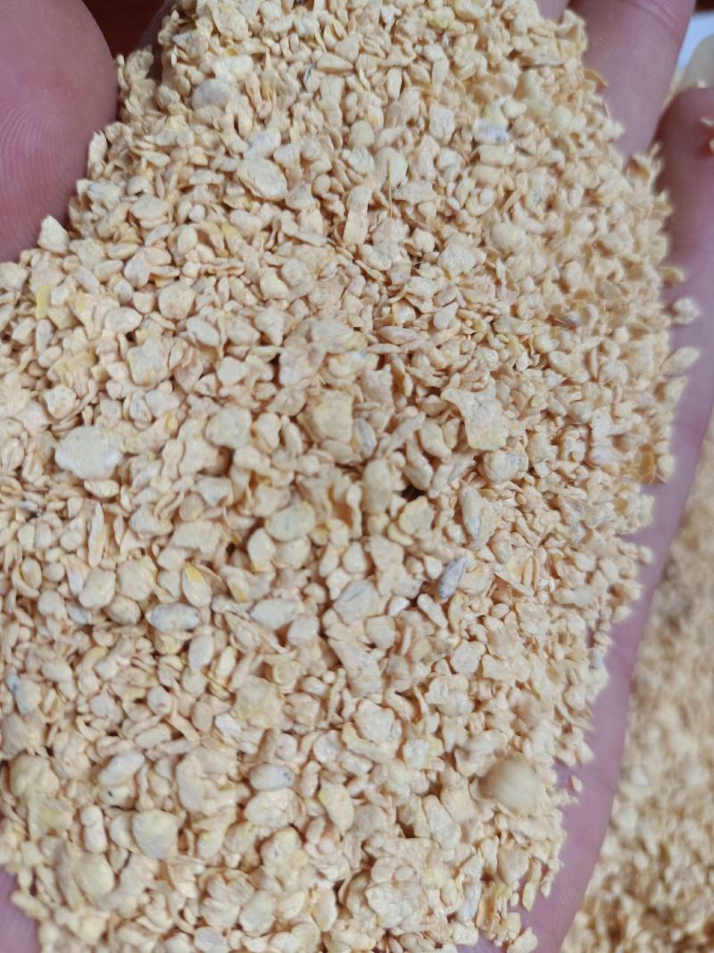 豆粕小料，适合鸡鸭鹅猪牛羊水产养殖。饲料添加