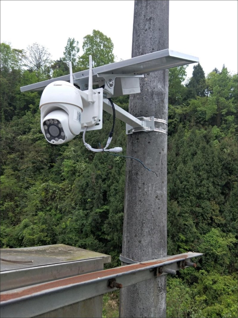 （包邮）太阳能摄像头户外360度旋转高清夜视4g监控器
