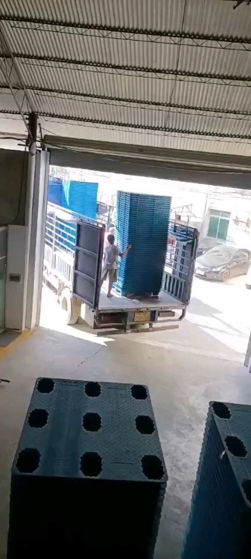塑料托盘塑料筐塑料箱都可以找我