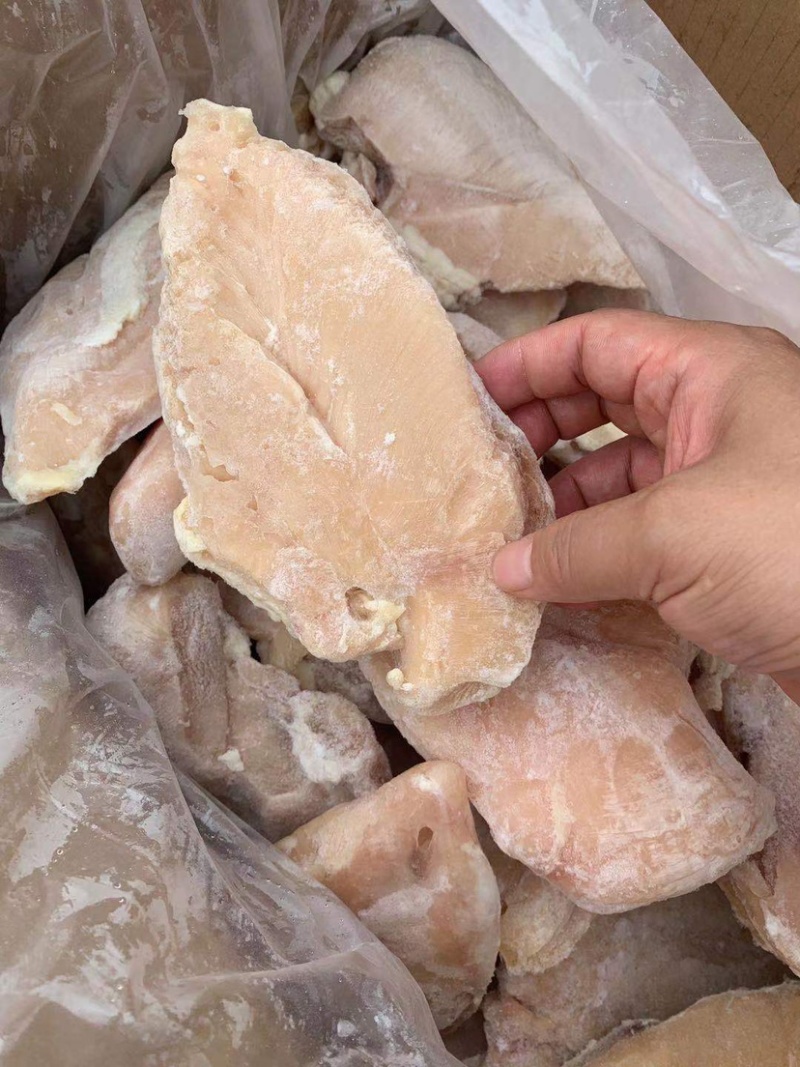 鸡胸肉大量现货供应一手货源批发一件20斤