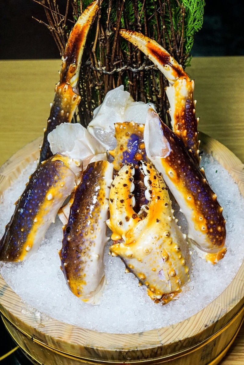 生冻帝王蟹脚、饱满好、中西餐、日料火锅都可用、全国发货。